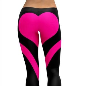 Brand New Gearbunch Heart leggings workout pants